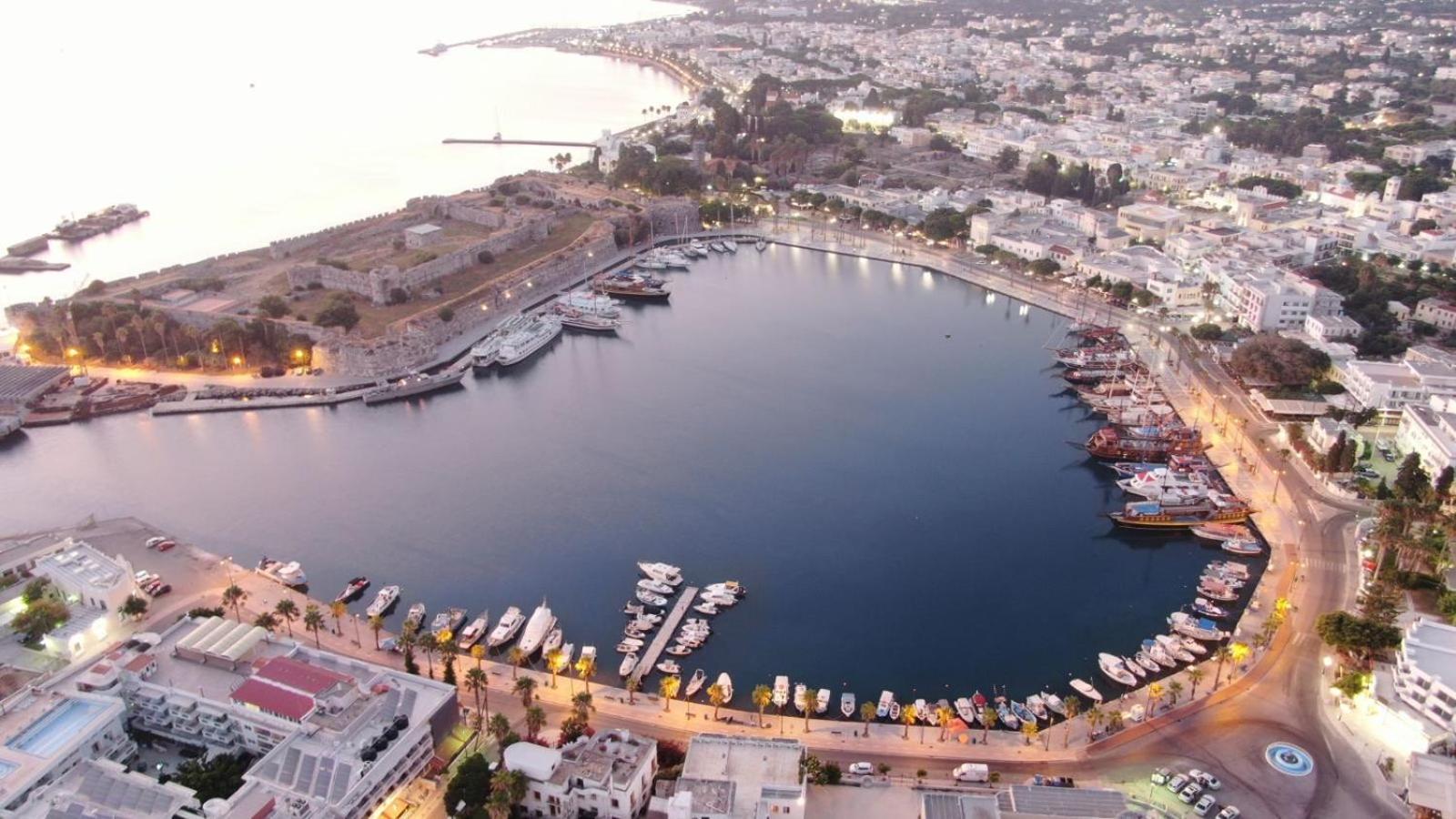City Apartment 58 - 5Min To Kos Beach Экстерьер фото